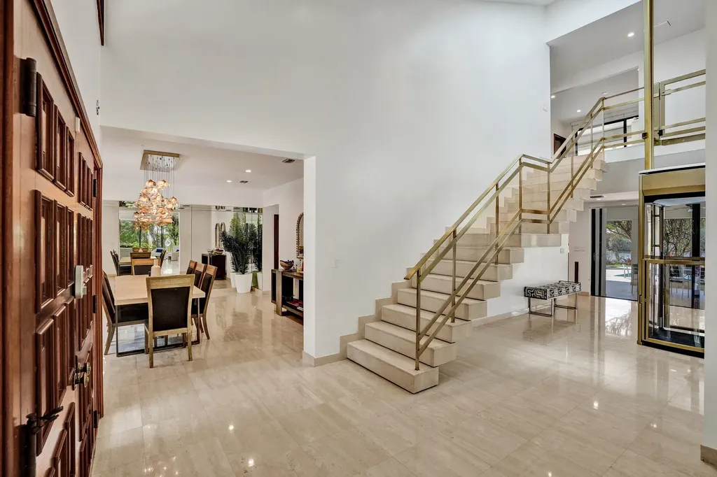 2441 SW 28th Avenue Fort Lauderdale FL 33312