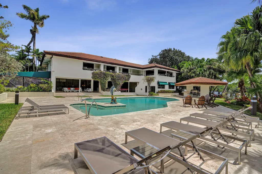 2441 SW 28th Avenue Fort Lauderdale FL 33312
