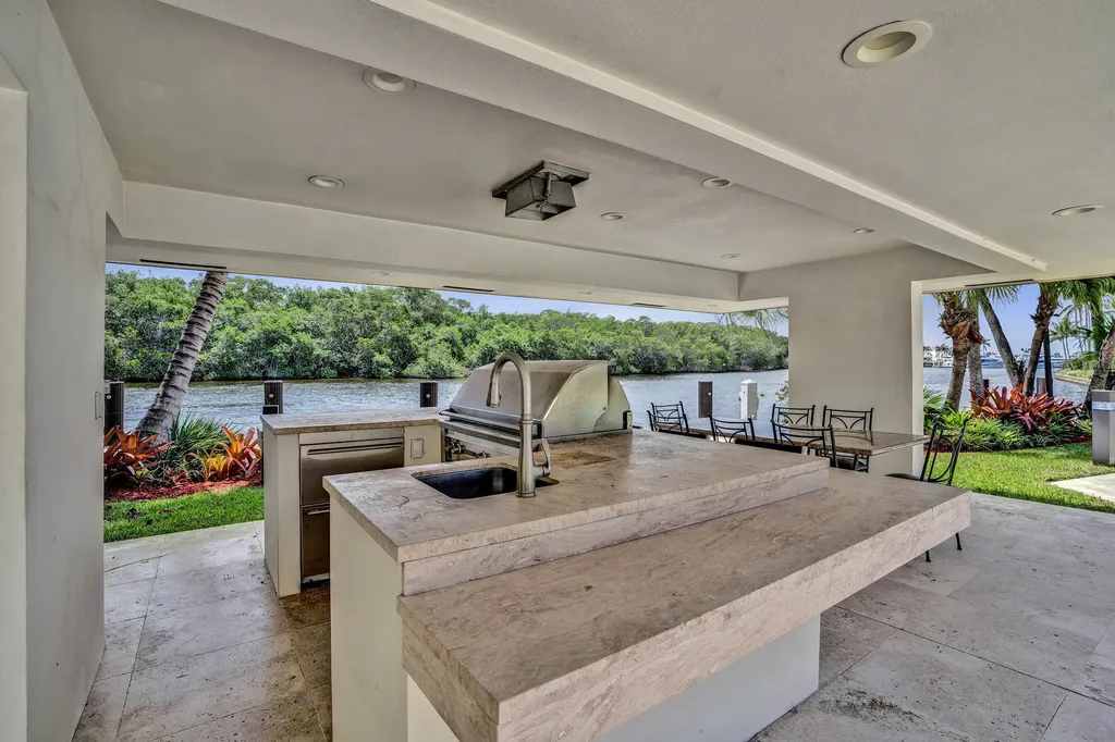 2441 SW 28th Avenue Fort Lauderdale FL 33312