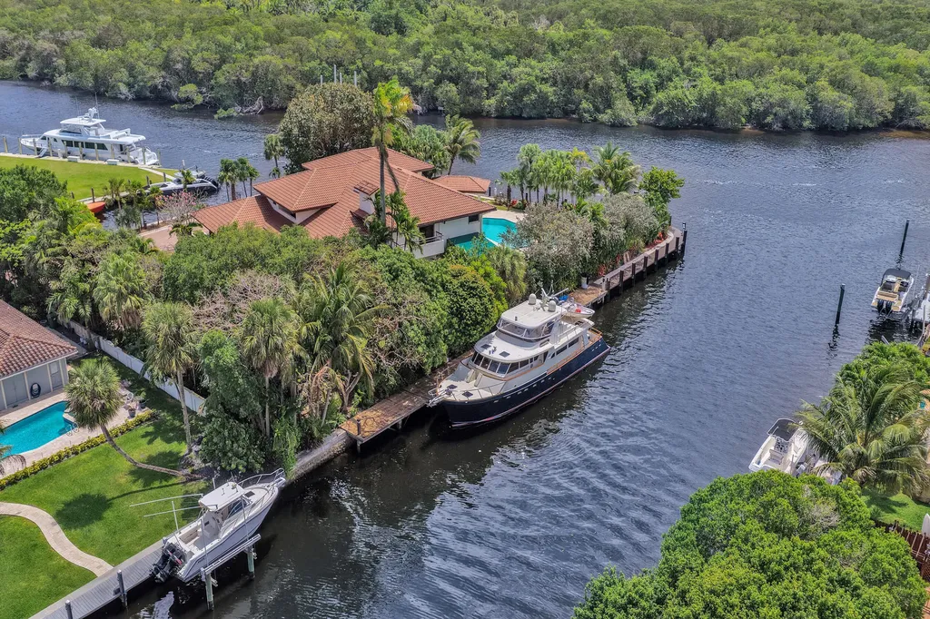 2441 SW 28th Avenue Fort Lauderdale FL 33312
