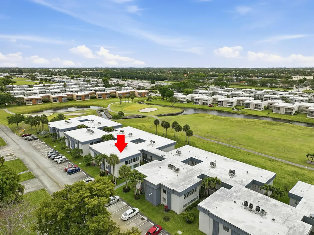 566 Piedmont L Delray Beach FL 33484