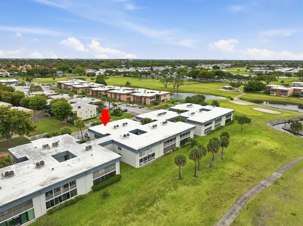 566 Piedmont L Delray Beach FL 33484