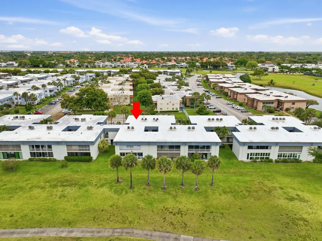 566 Piedmont L Delray Beach FL 33484