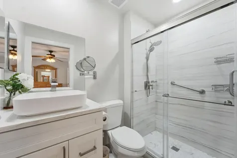 566 Piedmont L Delray Beach FL 33484