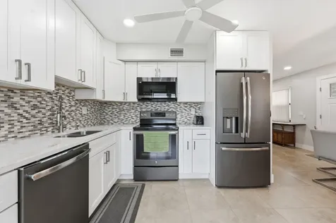 566 Piedmont L Delray Beach FL 33484