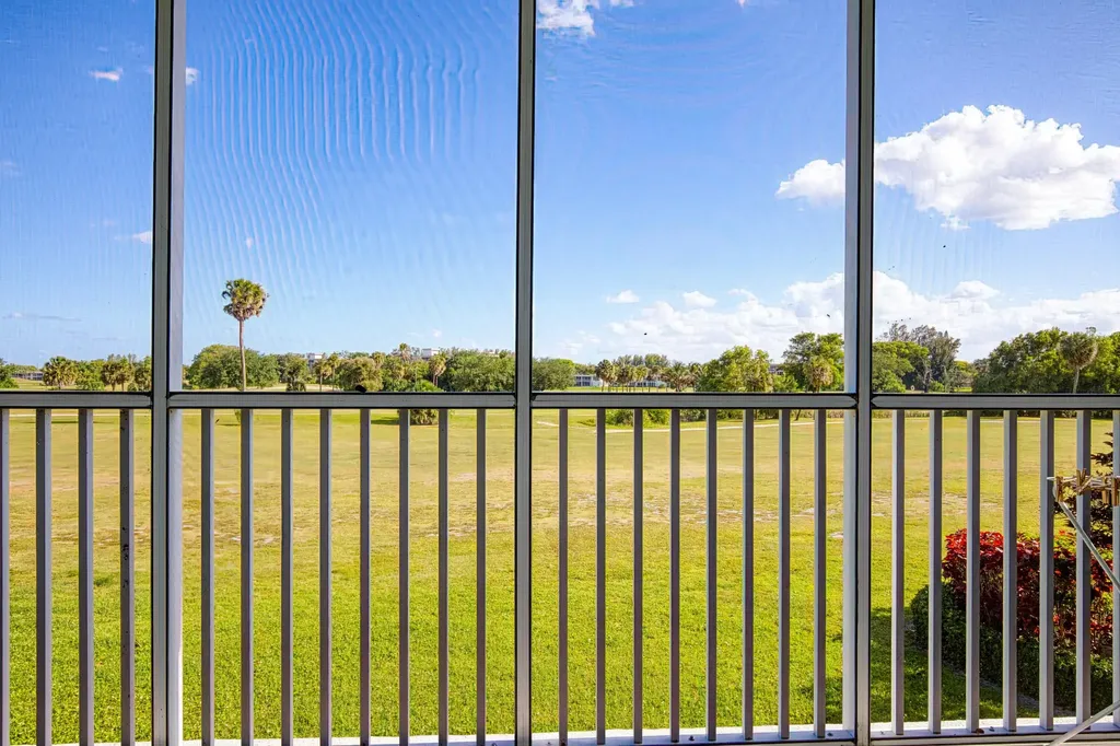 2950 N Palm Aire Drive Pompano Beach FL 33069