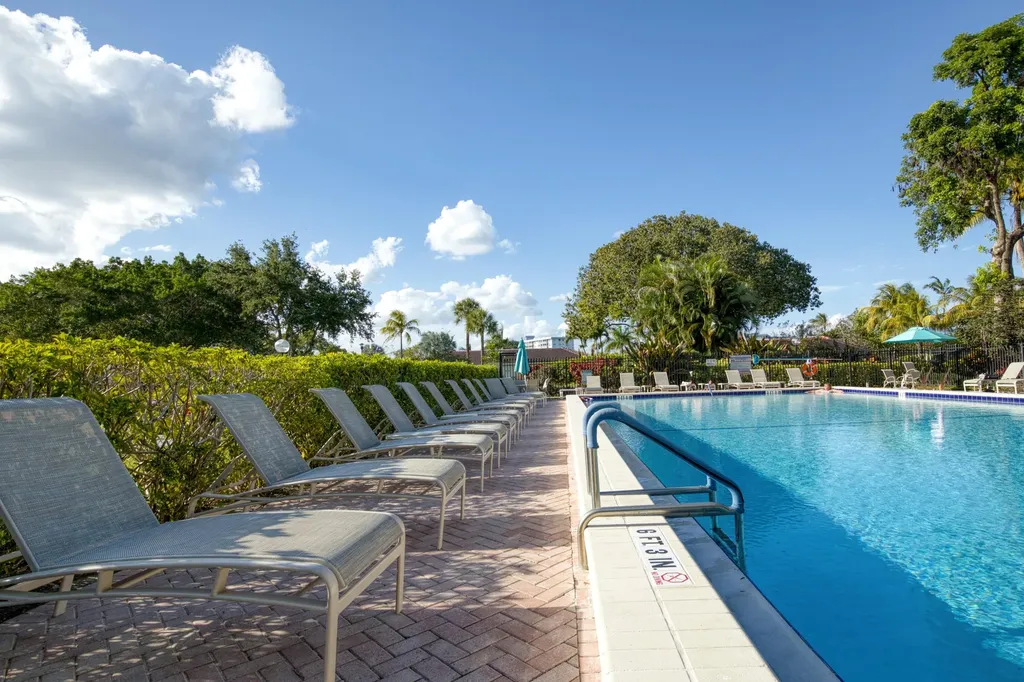 2950 N Palm Aire Drive Pompano Beach FL 33069