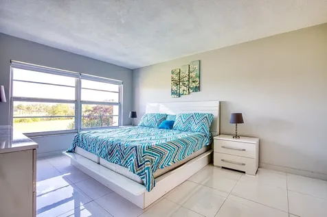 2950 N Palm Aire Drive Pompano Beach FL 33069