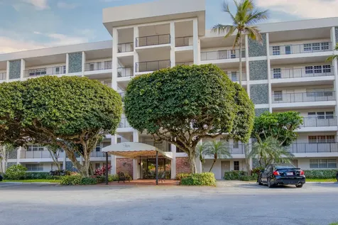 2950 N Palm Aire Drive Pompano Beach FL 33069