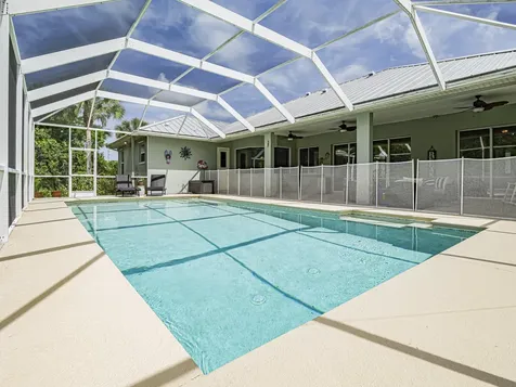 6489 53rd Circle Vero Beach FL 32967