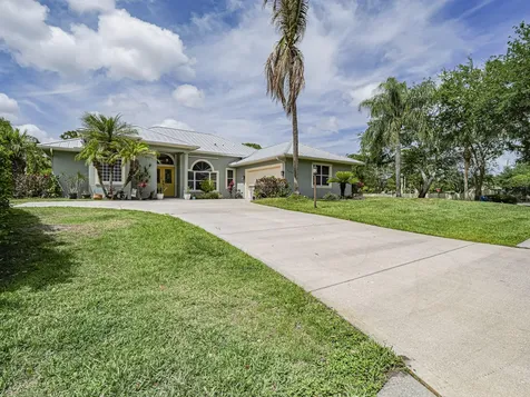 6489 53rd Circle Vero Beach FL 32967
