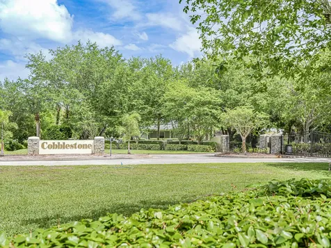 6489 53rd Circle Vero Beach FL 32967