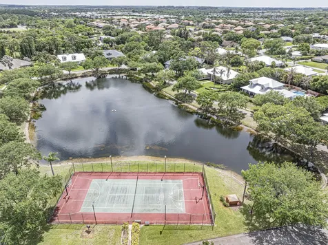 6489 53rd Circle Vero Beach FL 32967