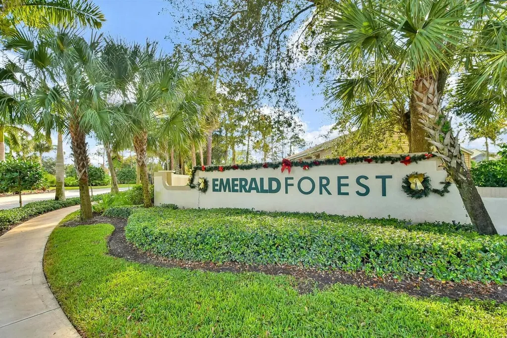 13175 Quiet Woods Road Wellington FL 33414