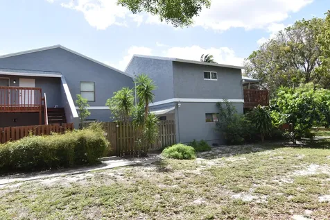 3 Crossings Circle Boynton Beach FL 33435