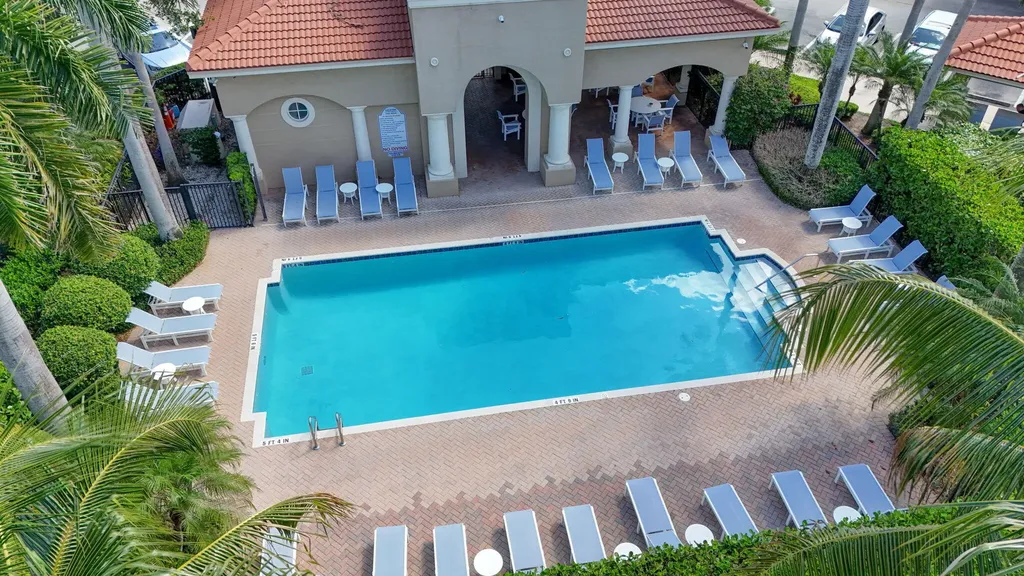 4991 Bonsai Circle West Palm Beach FL 33418