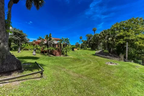 3646 S Jenkins Road Fort Pierce FL 34981