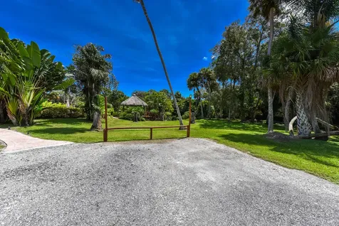 3646 S Jenkins Road Fort Pierce FL 34981
