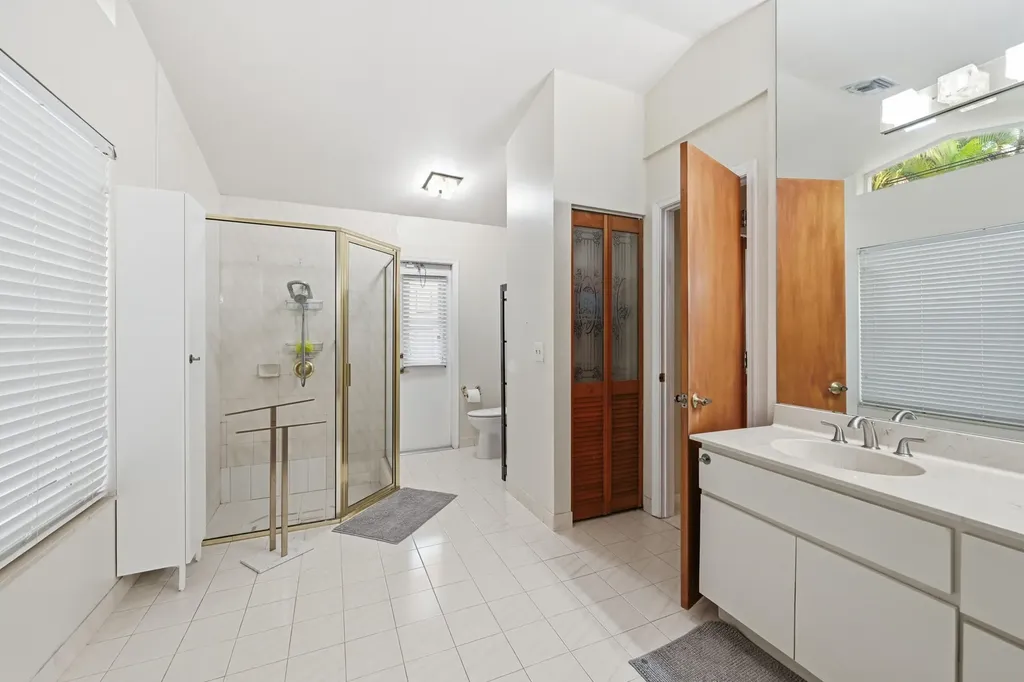 12043 SW 1st Street Coral Springs FL 33071