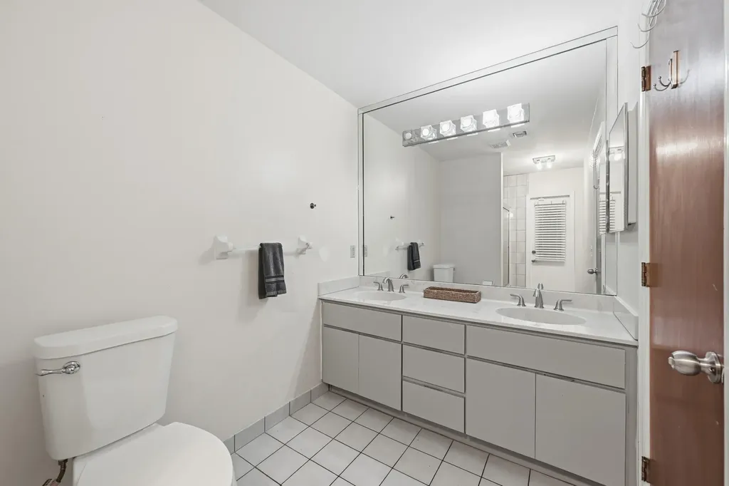 12043 SW 1st Street Coral Springs FL 33071