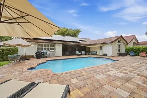 12043 SW 1st Street Coral Springs FL 33071