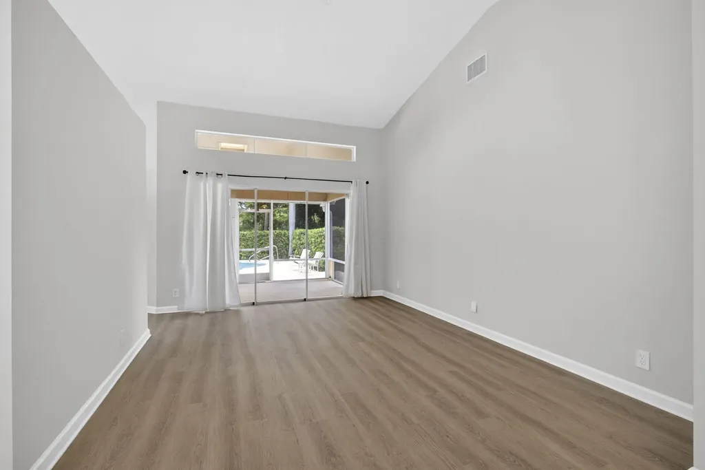 103 Oxford Court Royal Palm Beach FL 33411