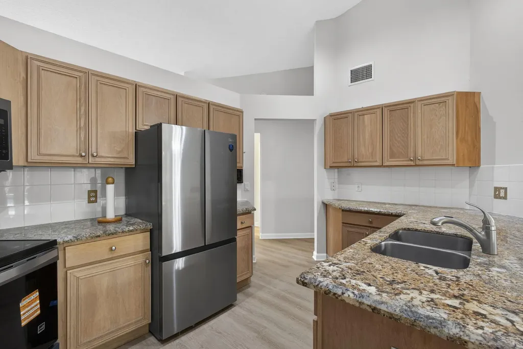 103 Oxford Court Royal Palm Beach FL 33411