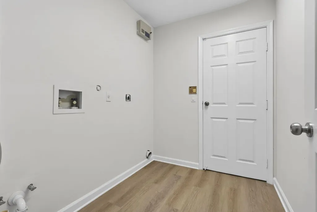 103 Oxford Court Royal Palm Beach FL 33411