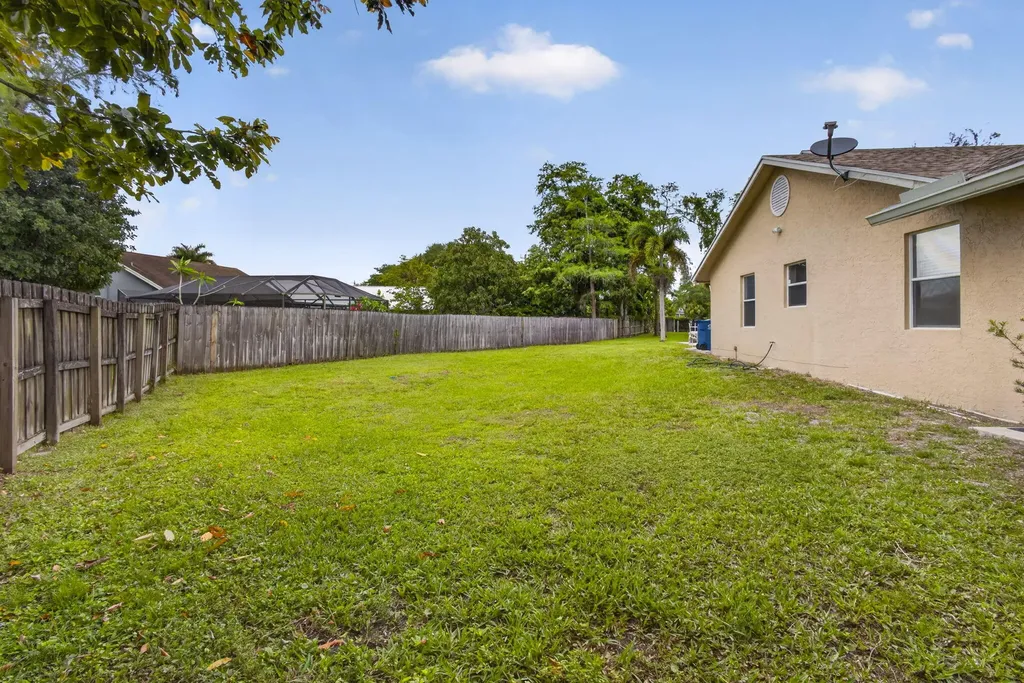 103 Oxford Court Royal Palm Beach FL 33411