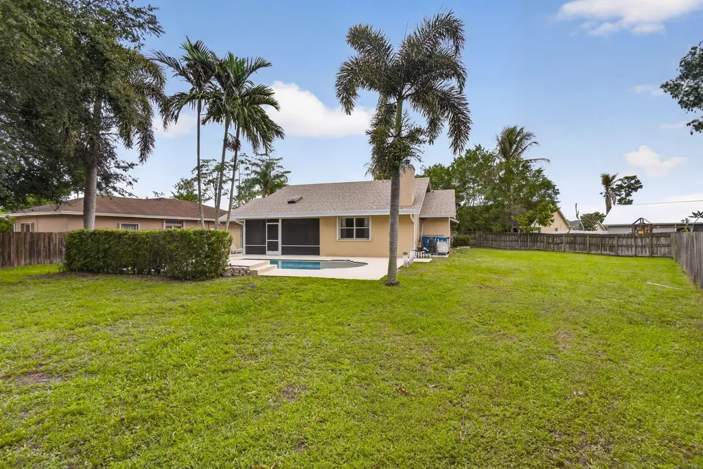 103 Oxford Court Royal Palm Beach FL 33411