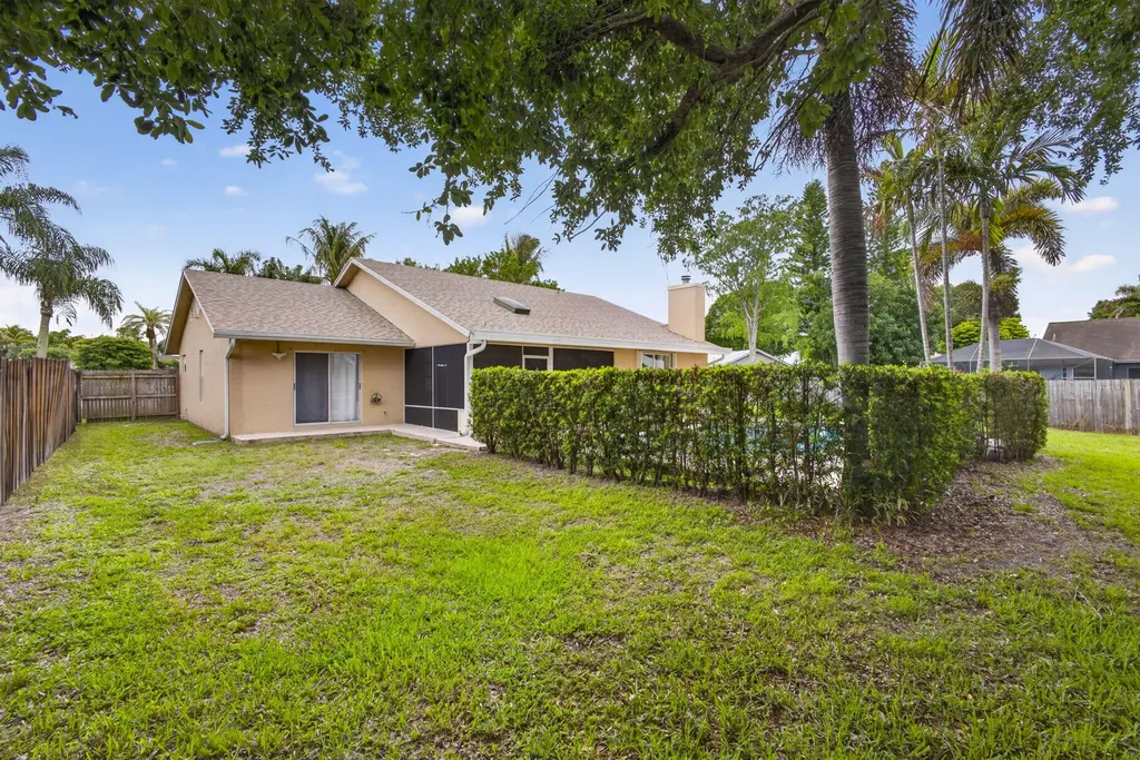 103 Oxford Court Royal Palm Beach FL 33411