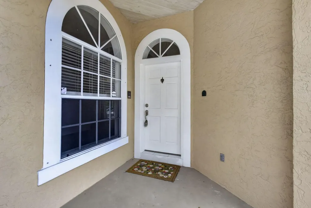 103 Oxford Court Royal Palm Beach FL 33411