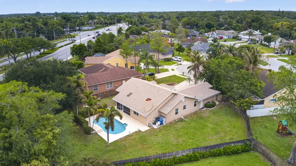 103 Oxford Court Royal Palm Beach FL 33411