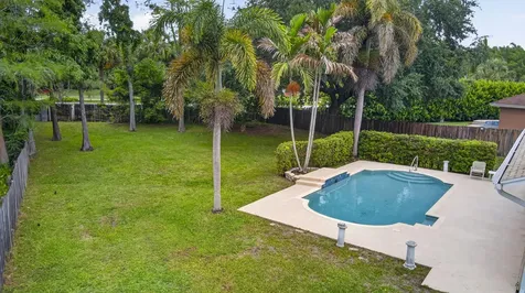 103 Oxford Court Royal Palm Beach FL 33411