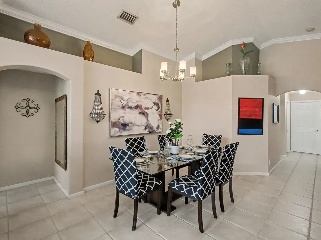 6292 Grand Cypress Circle Lake Worth FL 33463