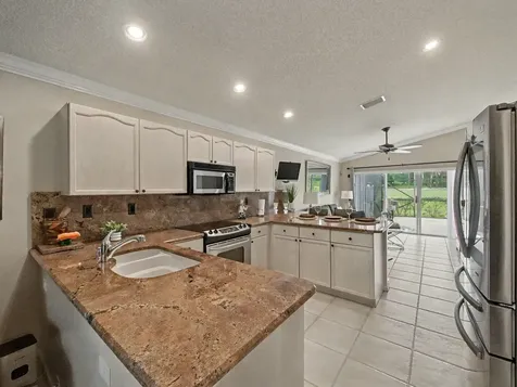 6292 Grand Cypress Circle Lake Worth FL 33463