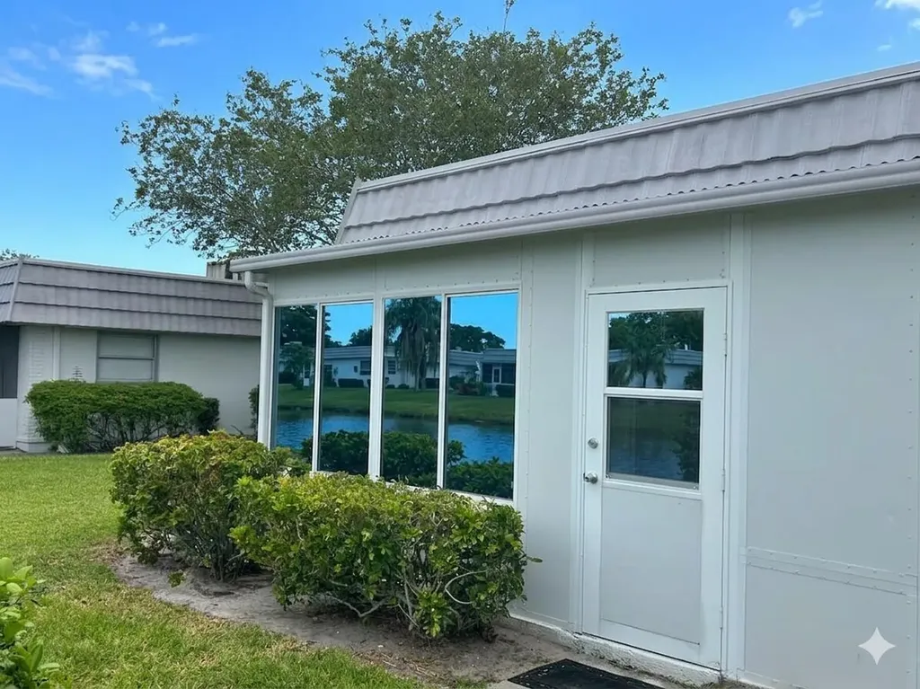 183 Valencia Delray Beach FL 33446
