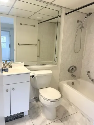 183 Valencia Delray Beach FL 33446