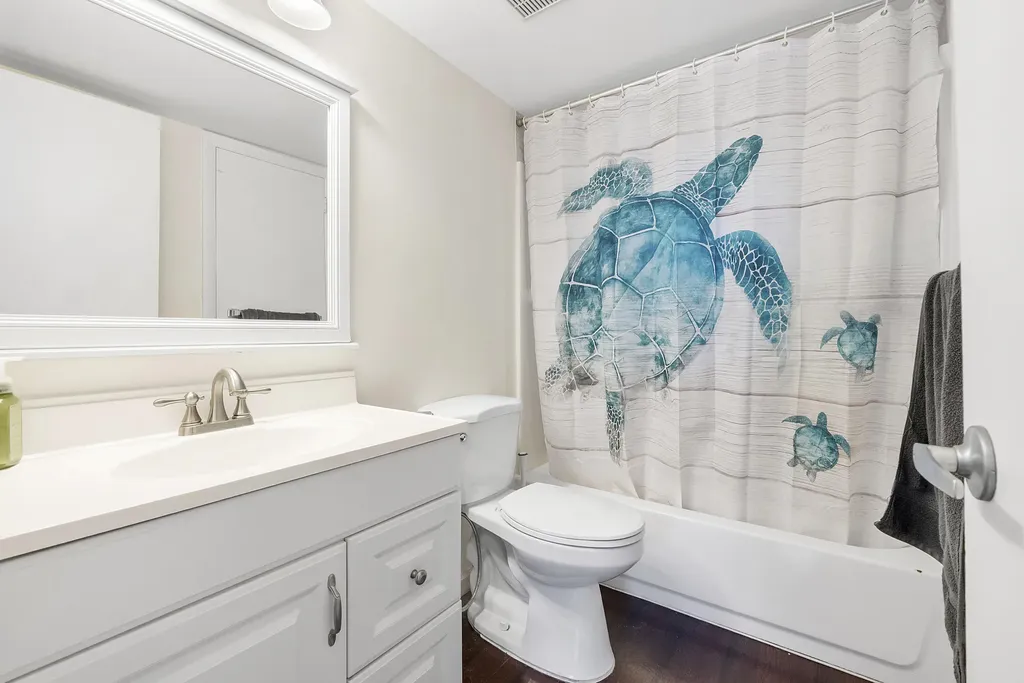 125 Shore Court North Palm Beach FL 33408