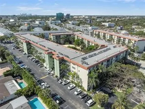 5300 NE 24th Terrace Fort Lauderdale FL 33308