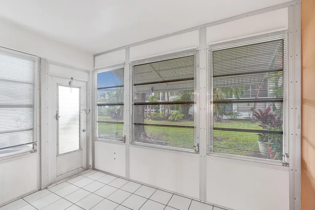 2551 W Golf Boulevard Pompano Beach FL 33064