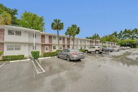 2551 W Golf Boulevard Pompano Beach FL 33064