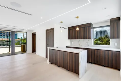 310 NE 2nd Street Boca Raton FL 33432