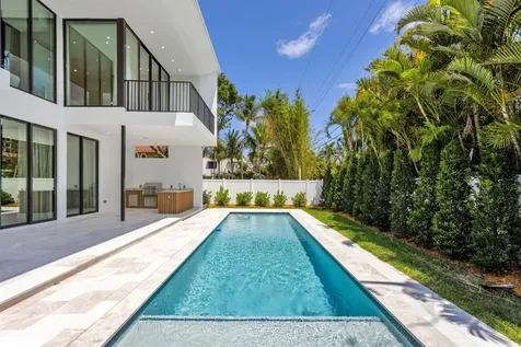 310 NE 2nd Street Boca Raton FL 33432