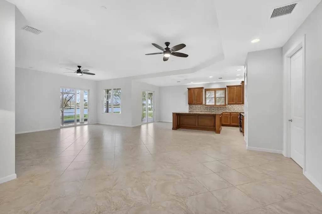 111 Tresana Boulevard Jupiter FL 33478