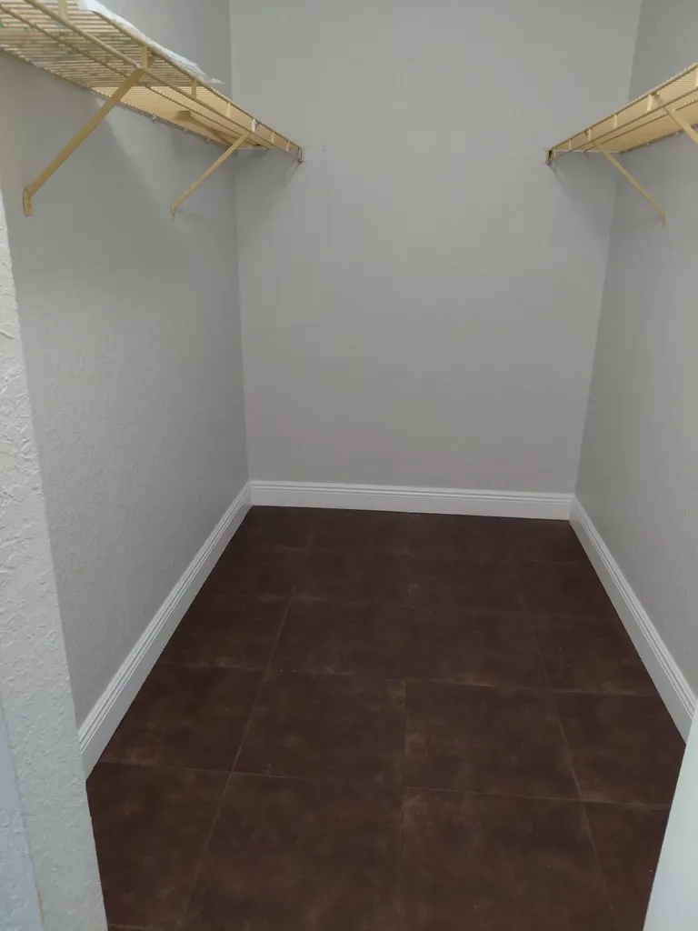 1947 E Discovery Circle E Deerfield Beach FL 33442