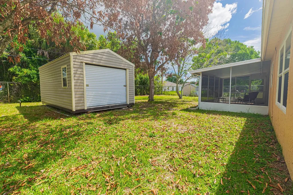 1469 SW Leisure Lane Port St Lucie FL 34953