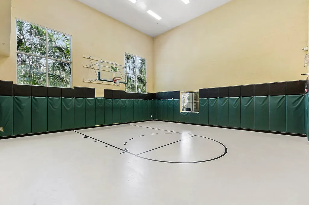 1690 Renaissance Commons Boulevard Boynton Beach FL 33426
