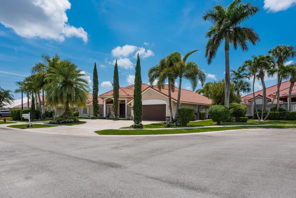 10535 Maple Chase Drive Boca Raton FL 33498