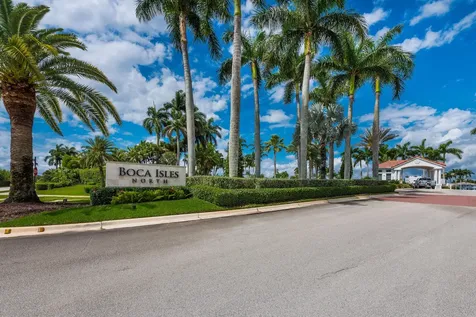 10535 Maple Chase Drive Boca Raton FL 33498